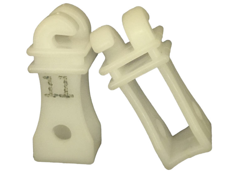 D176 HOOK INSULATOR (White)