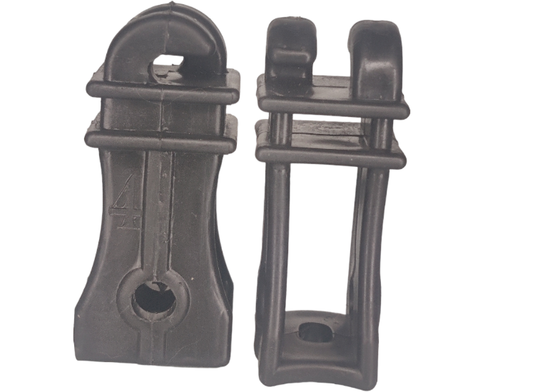 D152 HOOK INSULATOR (Black)