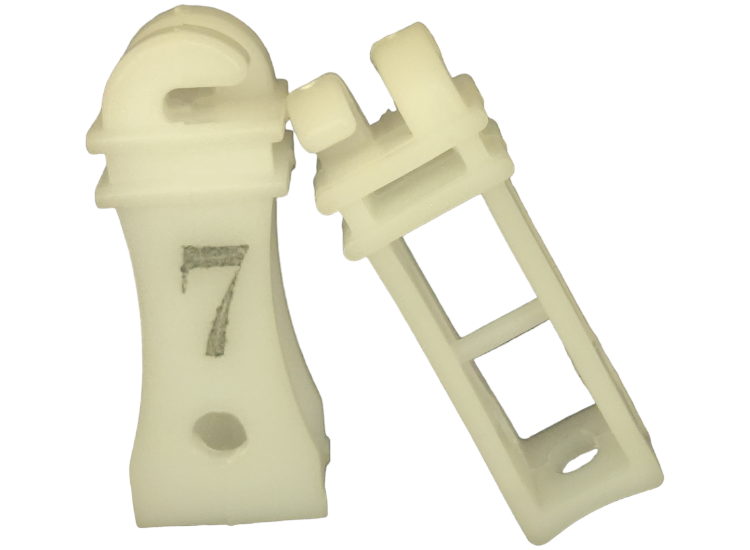 D135 HOOK INSULATOR (White)
